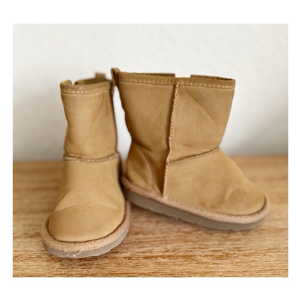 Gap Boots